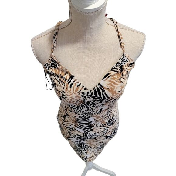 NEW GUESS leopard print spaghetti strap mini dress with cut-out back small - Picture 6 of 6